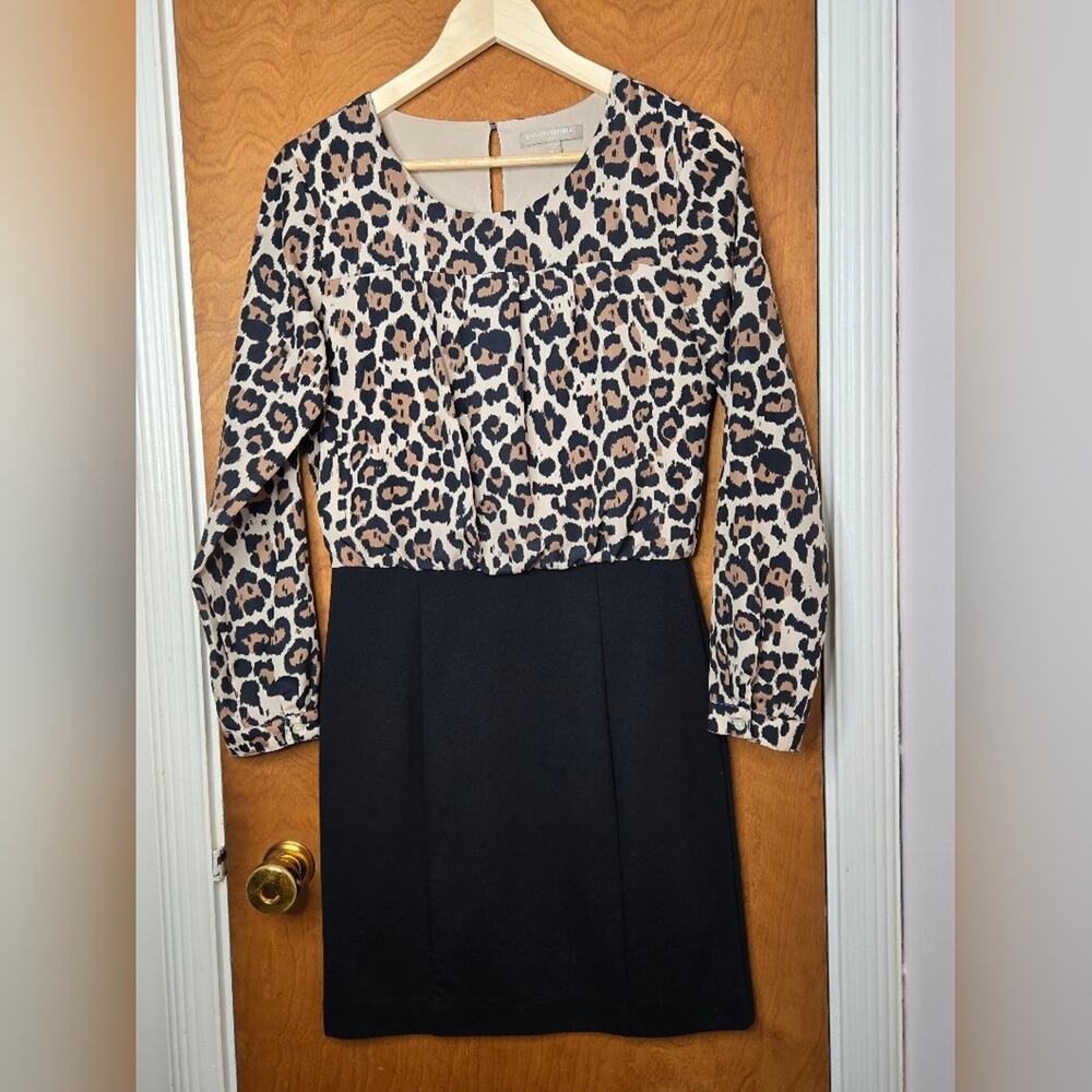 Banana Republic Leopard Print Black Dress Womens 4P Long Sleeve Lined Scoop Neck
